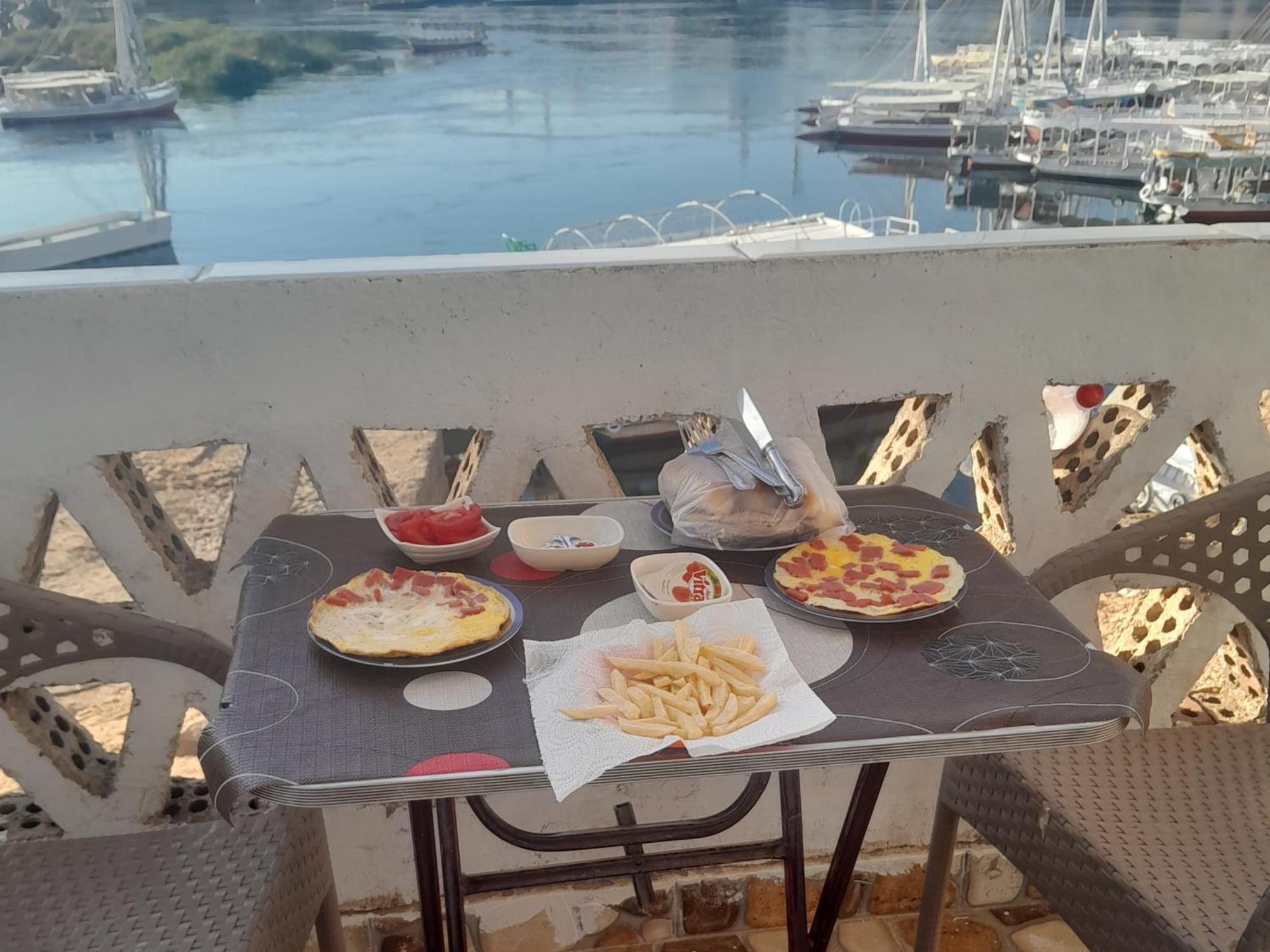 Nile View Rana Nubian Guest Houes Hotel Aswan Ngoại thất bức ảnh